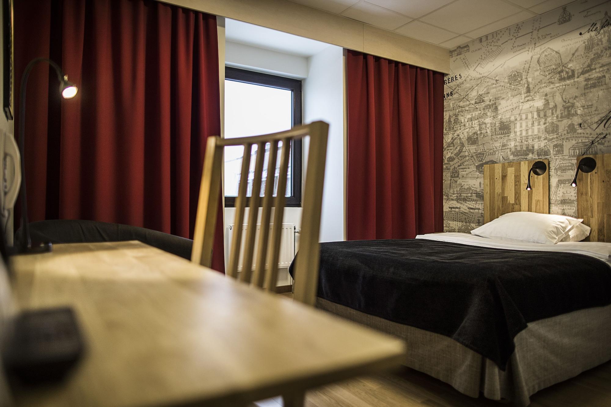 Home Hotel Bristol Арвика Екстериор снимка